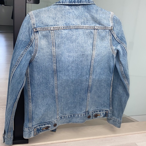 Levi’s jean jacket - Picture 2 of 2